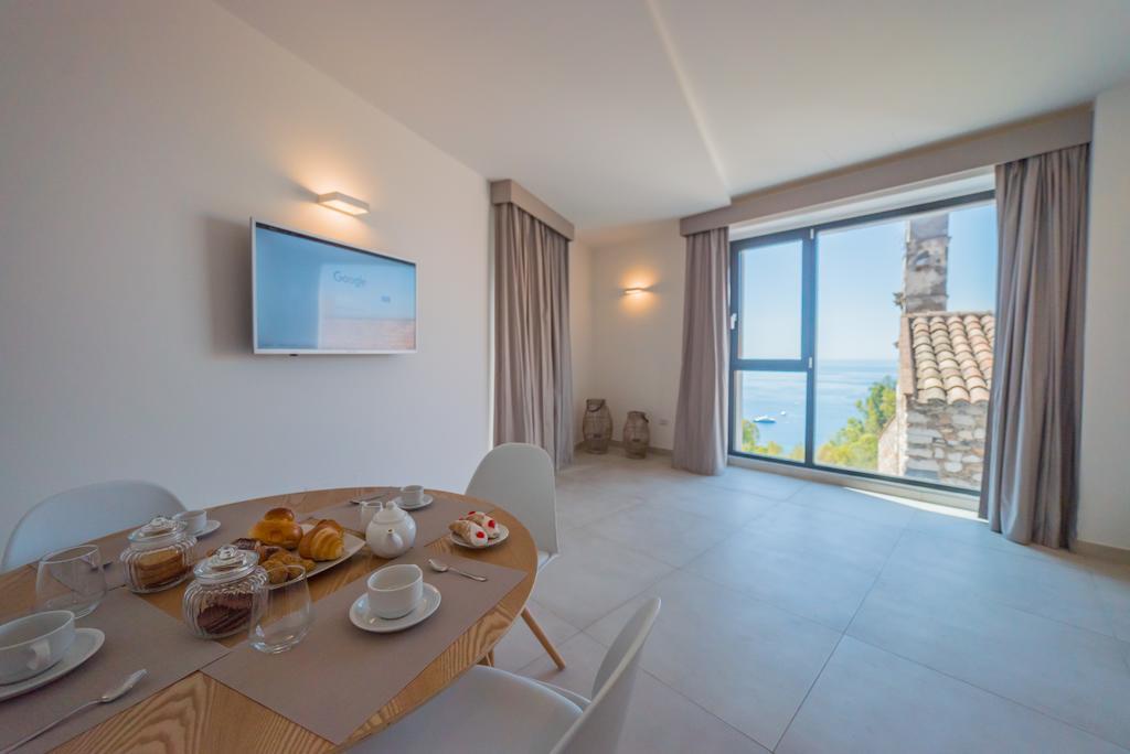 Taormina Duomo Hotel Room photo